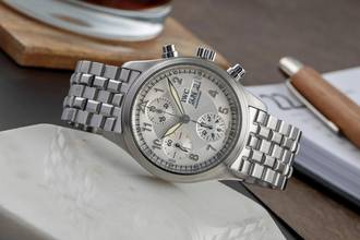 Thumbnail von IWC Fliegeruhr Spitfire Chronograph Fliegerchronograph Spitfire Day-Date Stahl Automatik Herren Ref IW370628 B&P