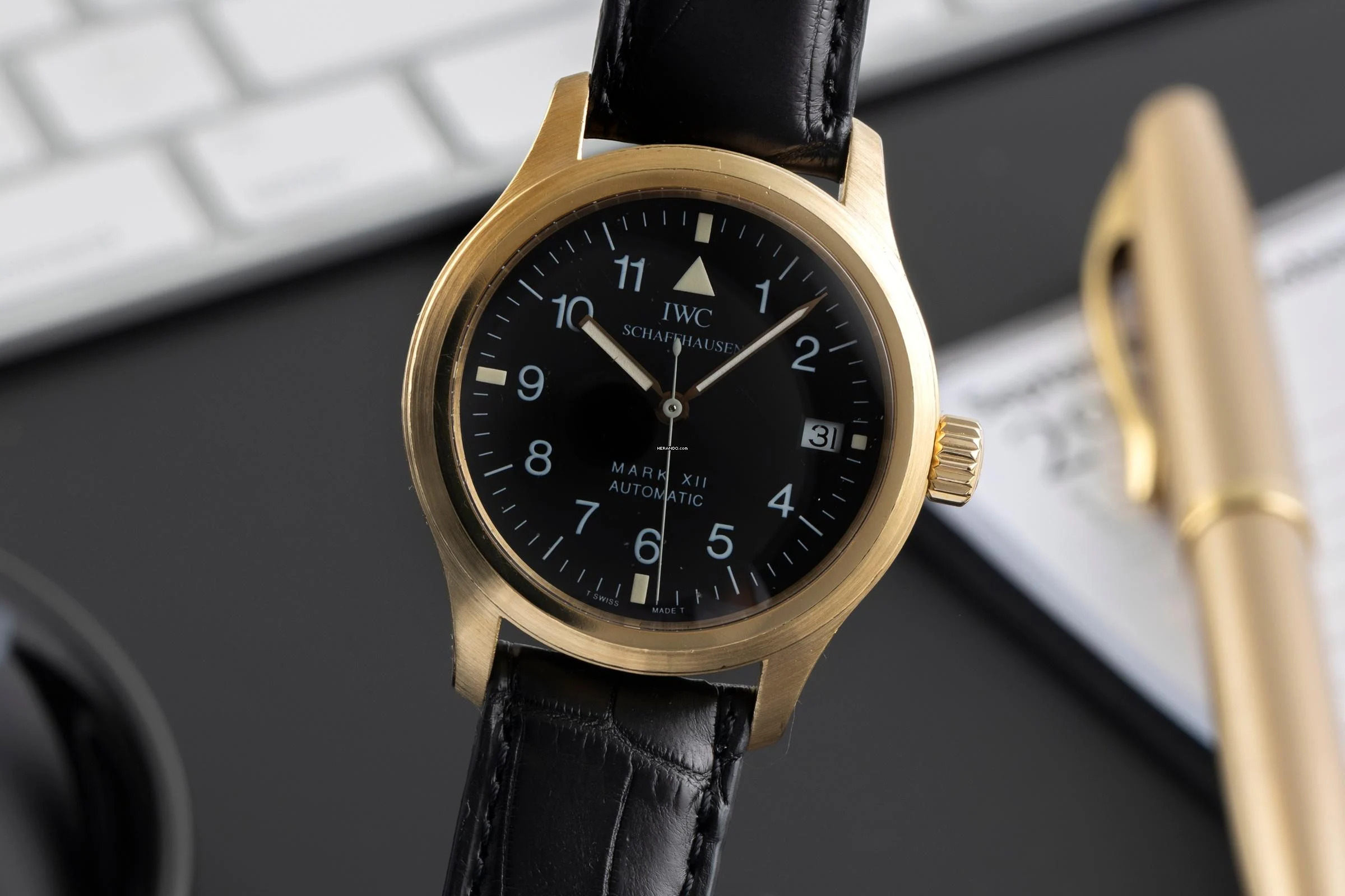 IWC Fliegeruhr Mark XII 18k (0,750) Gelbgold Automatik Herrenuhr Ref. IW324103