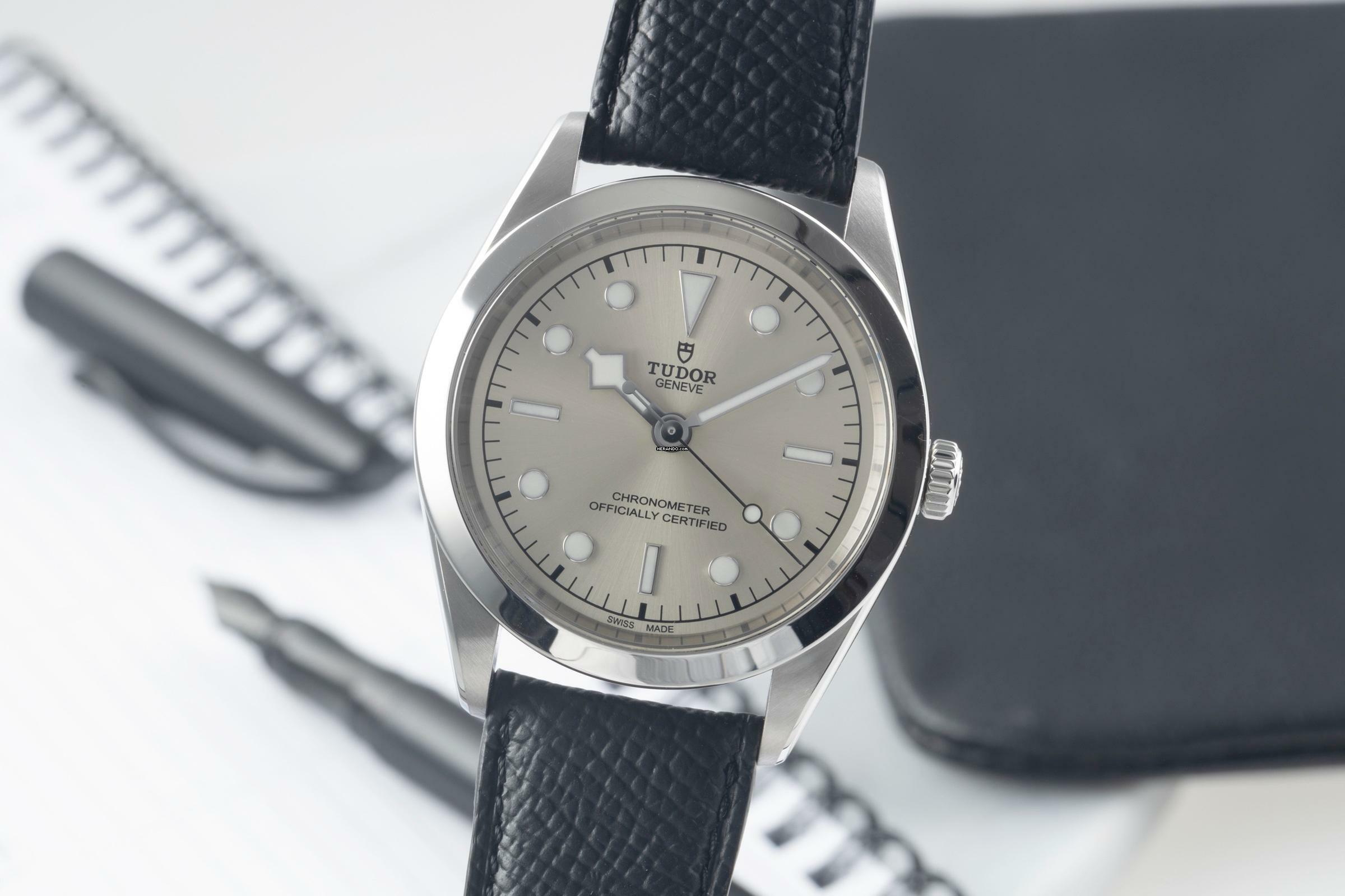 Tudor Black Bay 41 Edelstahl Automatik Herrenuhr Ref. 79680 Papiere 2023