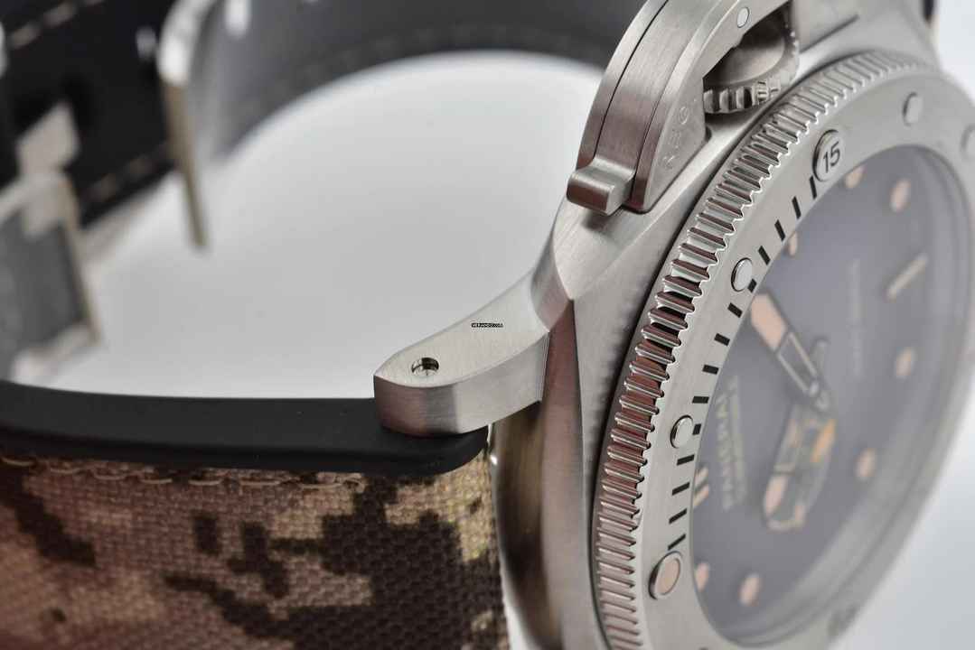  Panerai Luminor Submersible Quarantaquattro Navy Seals PAM01518 PAM 1518  