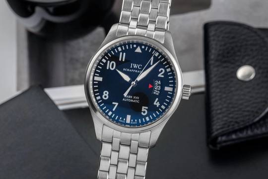  IWC Fliegeruhr Mark Schaffhausen Mark XVII Fliegeruhr Automatik Stahl Ref. IW326504 B&P 2014  