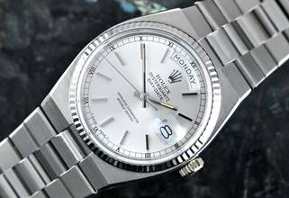 Thumbnail von Rolex Day-Date Oysterquartz very rare Vintage 19019 | Collectors Full Set | white gold