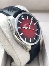 Thumbnail von H.Moser & Cie. Pioneer Centre Seconds Swiss Mad Red Full set with box and papers top condition year 2022