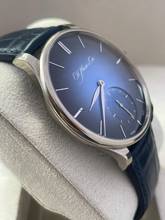 Thumbnail von H.Moser & Cie. Venturer Small Seconds Xl Whitegold Full set year 2019 Blue dial Top condition with box+papers