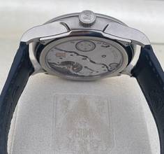 Thumbnail von H.Moser & Cie. Venturer Small Seconds Xl Whitegold Full set year 2019 Blue dial Top condition with box+papers