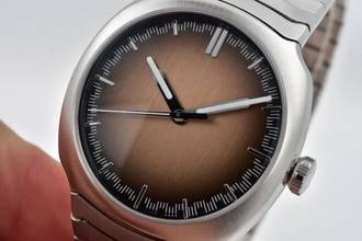 Thumbnail von H.Moser & Cie. Streamliner Centre Seconds Smoked Salmon Bracelet 6200-1207