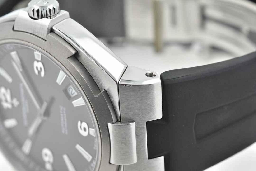  Vacheron Constantin Overseas Automatik 47040/000W-9500  