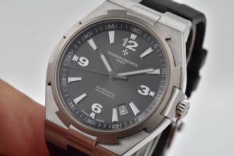 Thumbnail von Vacheron Constantin Overseas Automatik 47040/000W-9500