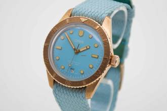 Thumbnail von Oris Divers Sixty Five Cotton Candy Blue Tiffany Dial Fullset aus 2025