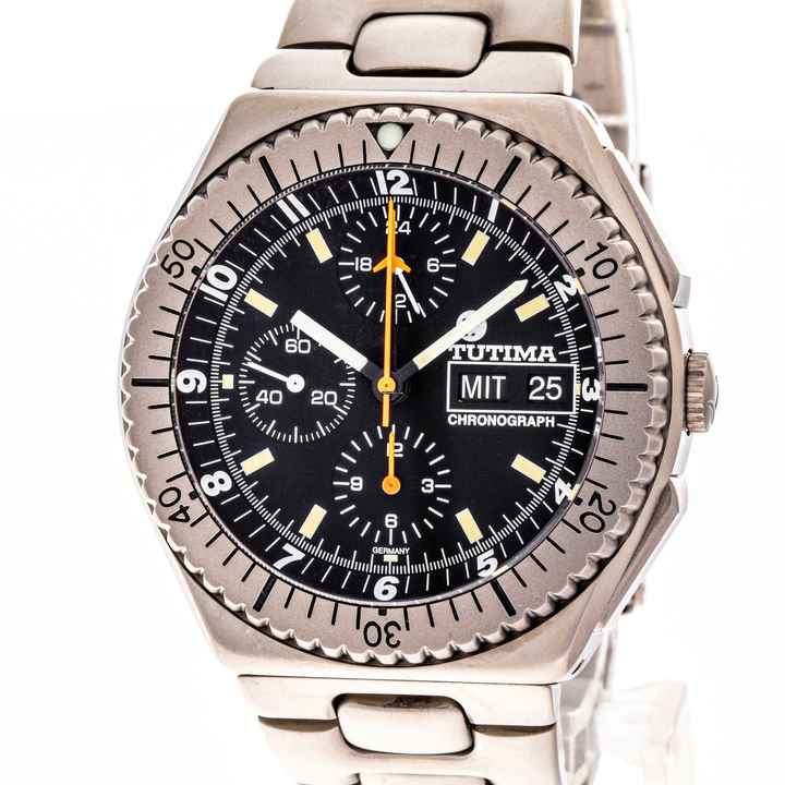  Tutima Military Black 43 Titan – 750-02 – like NEW – 2019 Full Set 