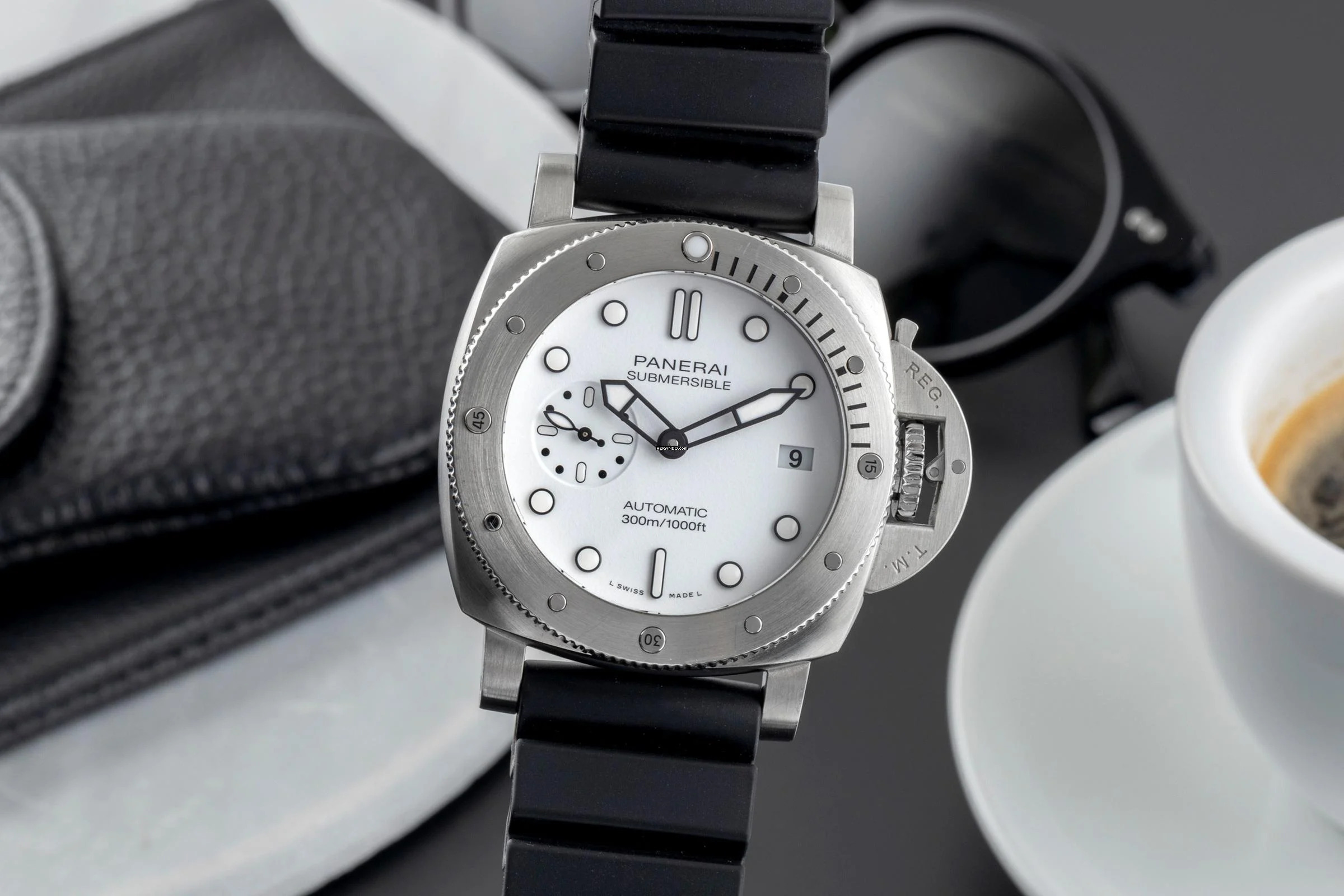 Panerai Submersible Edelstahl Automatik Herrenuhr Ref. PAM01223 B&P 2022