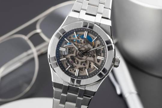  Maurice Lacroix AIKON Skeleton Stahl Automatik Ref Al6007-SS002-030-1 B&P 2024 