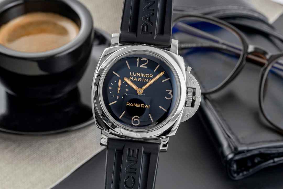  Panerai Luminor Marina 1950 3 Days Stahl Handaufzug Ref. PAM00422 