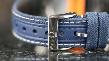 Thumbnail von Omega Speedmaster Professional Moonwatch 'Silver Snoopy Award' 50th Anniversary - New Unworn - Fullset - 05/2024