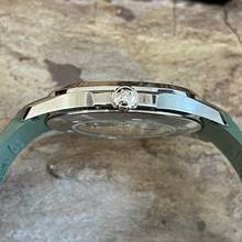 Thumbnail von Patek Philippe Aquanaut Aquanaut Green - FULLSET 2019 - UNGETRAGEN - Ref. 5168G-010