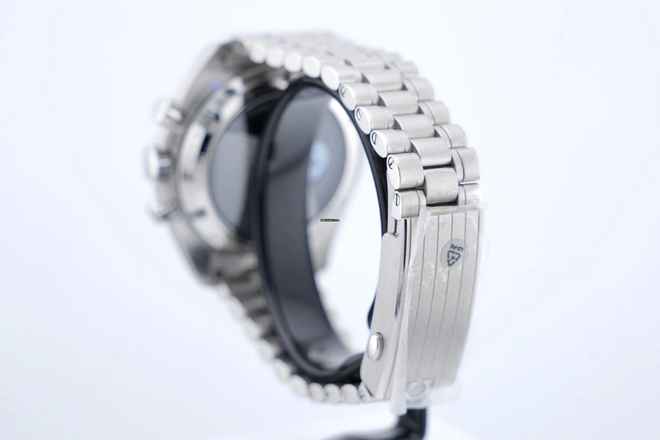  Omega Speedmaster Professional Moonwatch Silver Snoopy Award - UNWORN - With Additional Leather Strap - With Box And Papers - 310.32.42.50.02.001 2024 