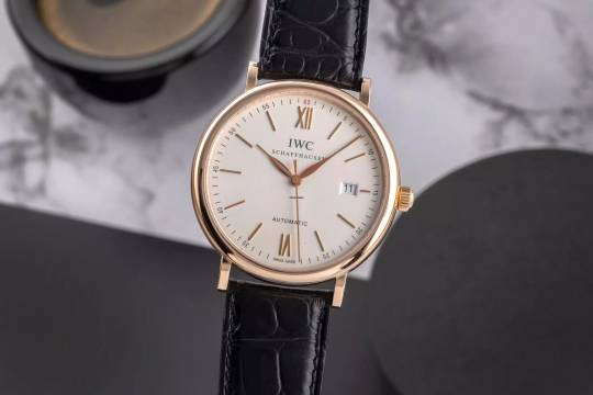  IWC Portofino Automatic Schaffhausen Portofino 18K Gold (0,750) Automatik Ref. IW356504 B&P 2012 