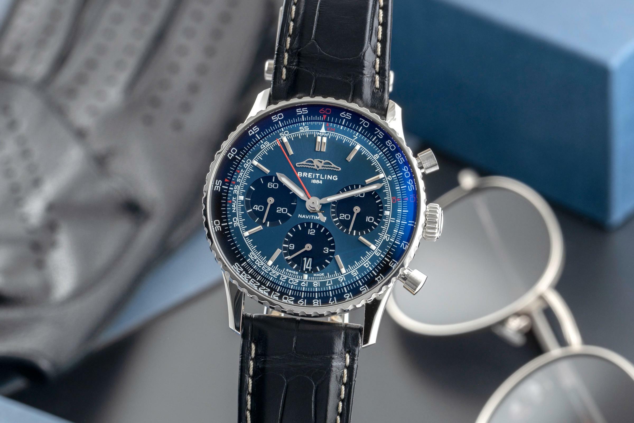  Breitling Navitimer 01 Chronograph 41 Automatik Ref AB0139241C1P1 B&P 