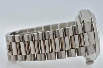 Thumbnail von Rolex Day-Date 36 Oyster Perpetual Day Date 36 18k White Gold Weißgold Diamond Dial 118209