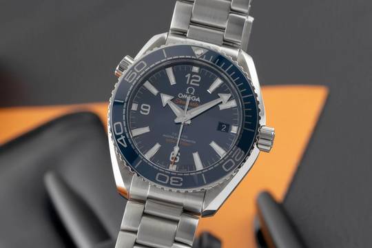  Omega Seamaster Planet Ocean Stahl Automatik Herrenuhr 215.30.40.20.03.001 B&P 