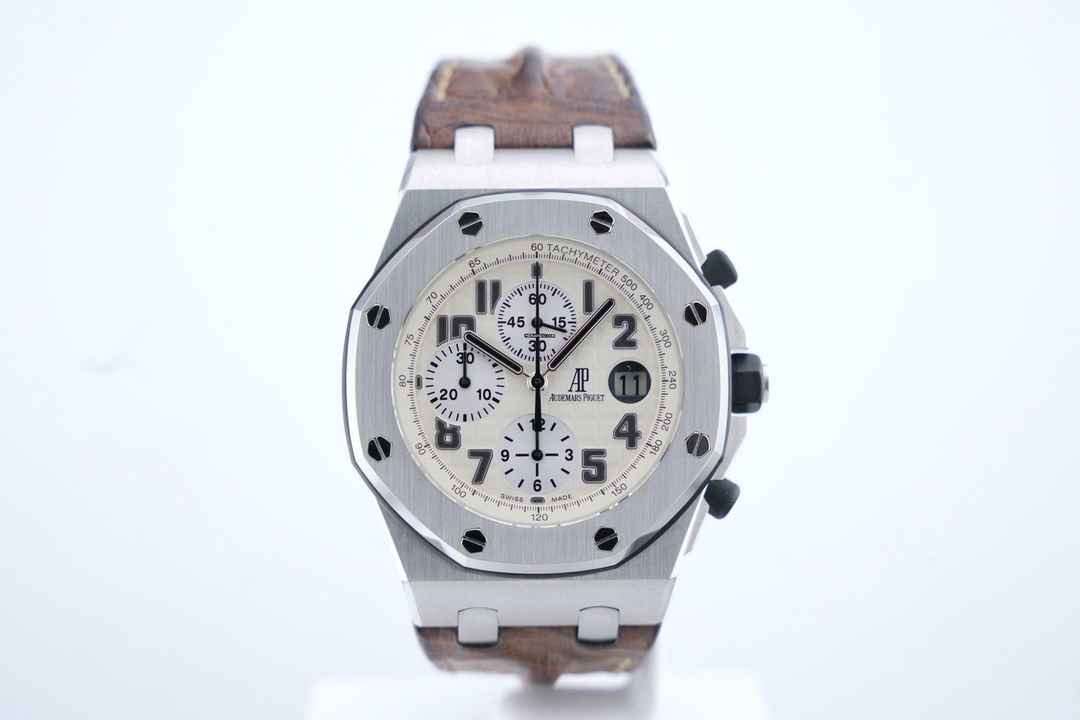  Audemars Piguet Royal Oak Offshore Chronograph Safari 42mm - Box+Papers - 24 Months Warranty - 26020ST.OO.D091CR.01.A 2009 