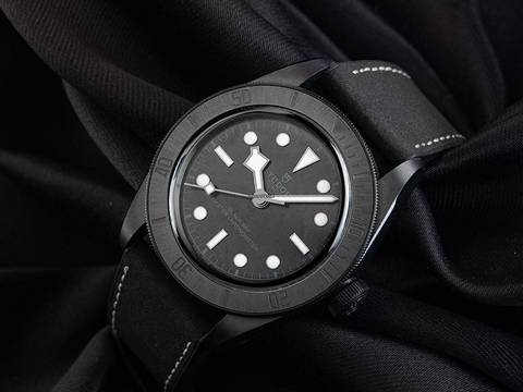  Tudor Black Bay Ceramic Ref.M79210CNU-0001 2025 Full Set Ungetragen 