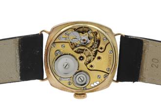 Thumbnail von Zenith Vintage Cushion Shape 14K Gold Porcelain Dial