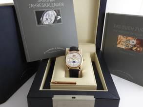 Thumbnail von A. Lange & Söhne Saxonia Annual Calendar = Jahreskalender excellent condition