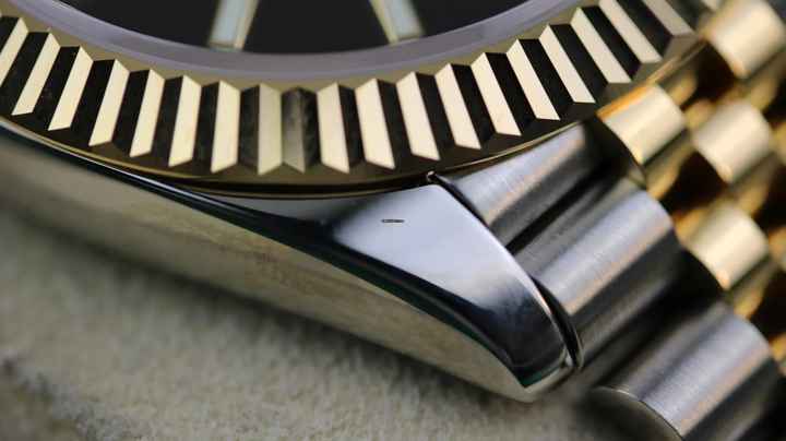  Rolex Datejust 41 Steel Gold - Black - like New - Fullset - 04/2023 