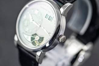 Thumbnail von A. Lange & Söhne Lange 1 limited Tourbillon | 704.025 | Platinum | 150 pieces