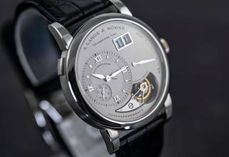 Thumbnail von A. Lange & Söhne Lange 1 limited Tourbillon | 704.025 | Platinum | 150 pieces