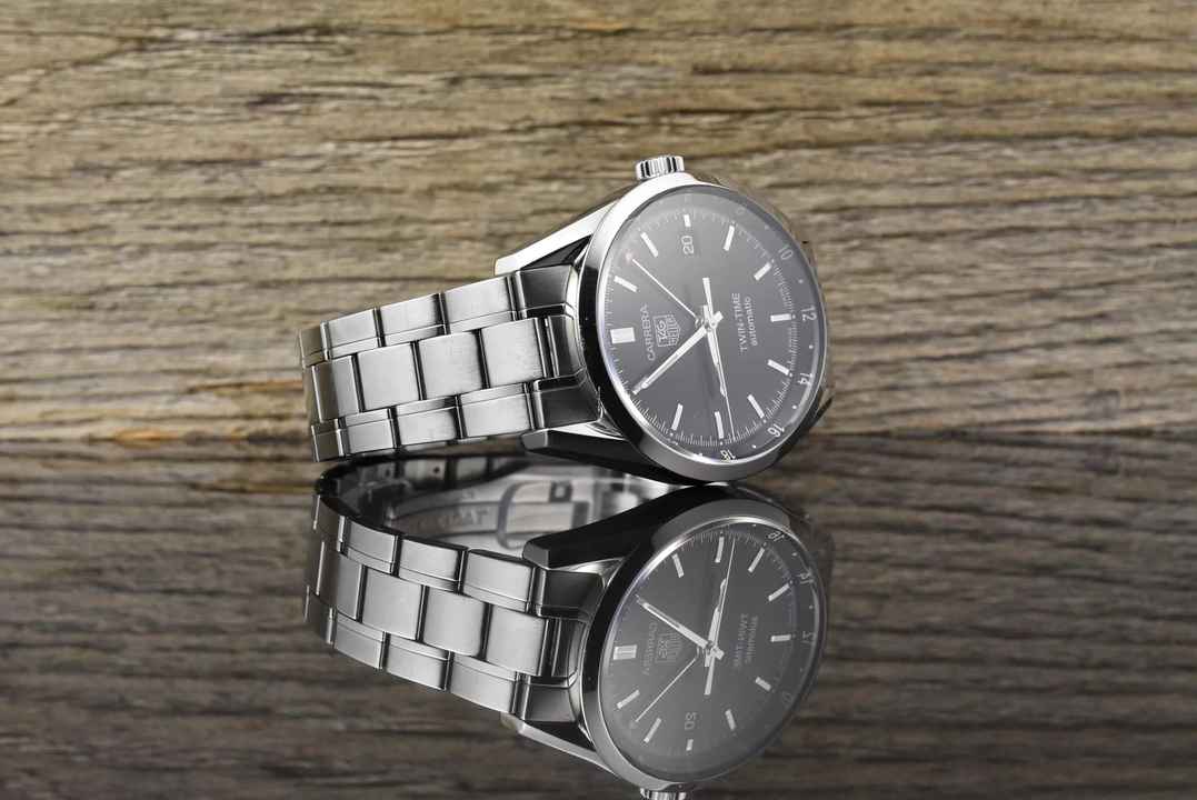  TAG Heuer Carrera Calibre 7 GMT / Twin Time Black Dial 39MM Automatik - 2011 