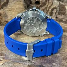 Thumbnail von Omega Seamaster Diver 300 M Ref. 25318000 - Full Set 2004