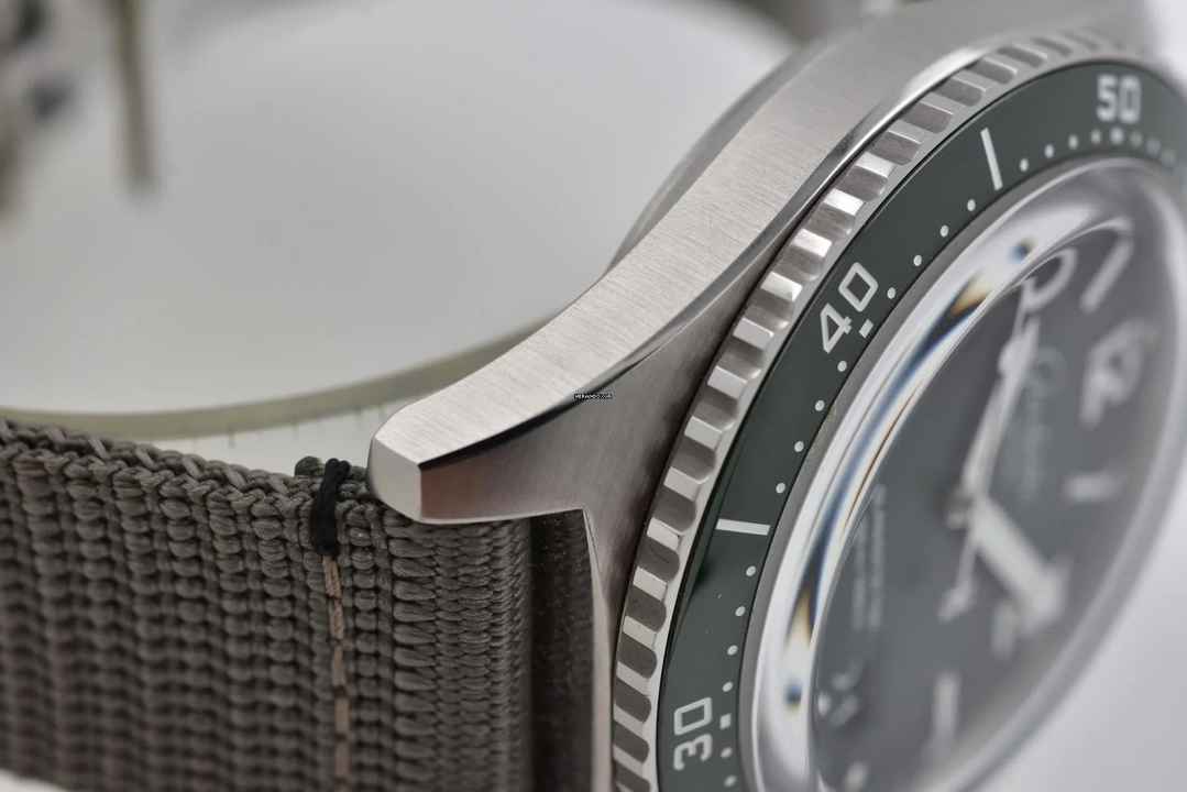  Glashütte Original SeaQ Panoramadatum Big Date 1-36-13-07-83-34 Green 