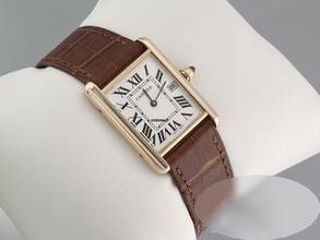 Thumbnail von Cartier Tank Louis Cartier Großes Modell Gelbgold 750 2024 W1529756 Gold Damen Herren