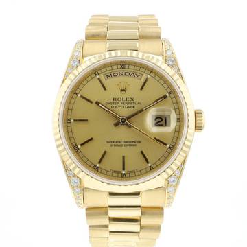  Rolex Day-Date 36 Yellow Gold Diamonds 