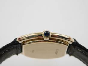 Thumbnail von Cartier Ellipse Jumbo 18 Karat Gelbgold mit original Krokoband und Faltschließe Top Zustand