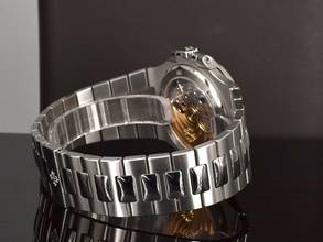 Thumbnail von Patek Philippe Nautilus 5711/1a-014 Green Dial 2021