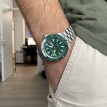 Thumbnail von Bulova Snorkel 7202 666FT Diver Day-Date green dial automatic 1974