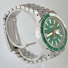 Thumbnail von Bulova Snorkel 7202 666FT Diver Day-Date green dial automatic 1974