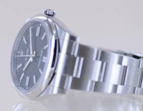 Thumbnail von Rolex Oyster Perpetual 41 schwarz Dial Rehaut black 41mm 124300 B+P