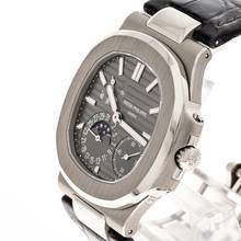 Thumbnail von Patek Philippe Nautilus Whitegold – 5712G-001 – like NEW – 12/2019 Full Set