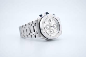 Thumbnail von Audemars Piguet Royal Oak Offshore 42MM Steel UNPOLISHED Box+Papers - 25721st.OO.1000ST.07.A 2004