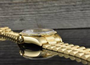 Thumbnail von Rolex Day-Date 36 Army Base / Bark / Borke / Diamond Bezel / String Diamond Dial Box & Zertifikat - Service 2025