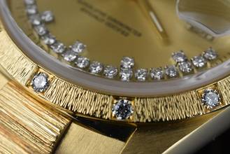 Thumbnail von Rolex Day-Date 36 Army Base / Bark / Borke / Diamond Bezel / String Diamond Dial Box & Zertifikat - Service 2025