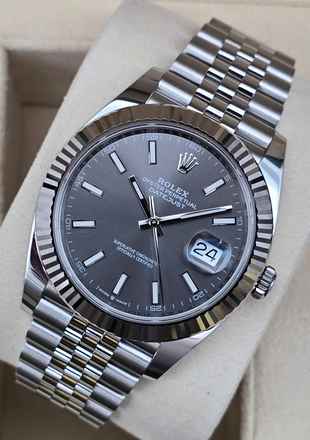  Rolex Datejust 41 41mm 126334 Rhodium dial Jubilee Very Good Full Set 7-2024 