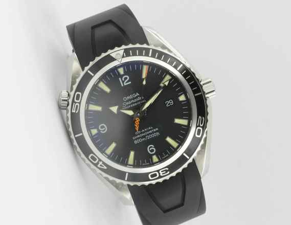  Omega Seamaster Planet Ocean Casino Royale 