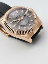 Thumbnail von Rolex Sky-Dweller 18 Kt. Rose gold like new 99,9% rhodium grey dial Full Set 2023