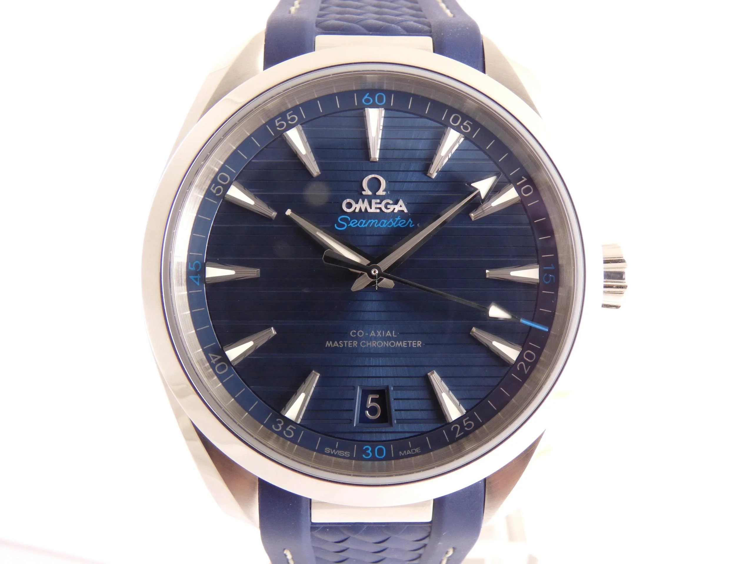  Omega Seamaster Aqua Terra Mint 