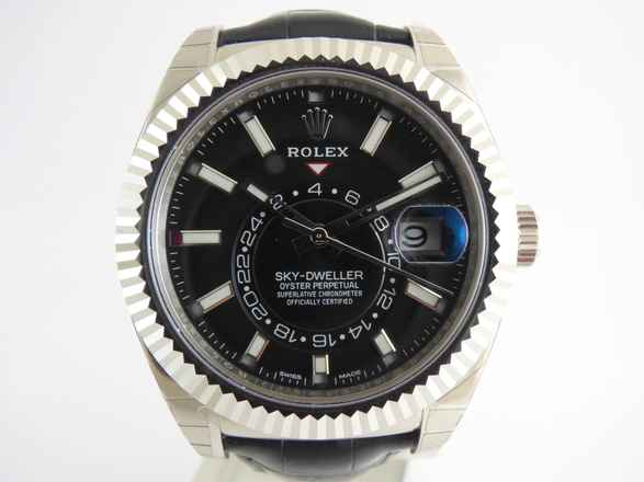  Rolex Sky-Dweller Whitegold all stickers on the watch 